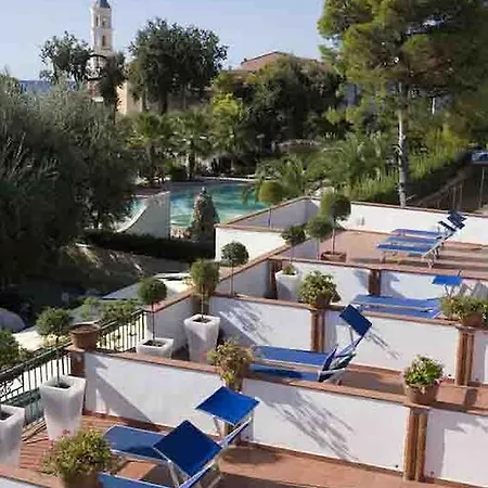 Hotel Ristorante Cavaliere Scario